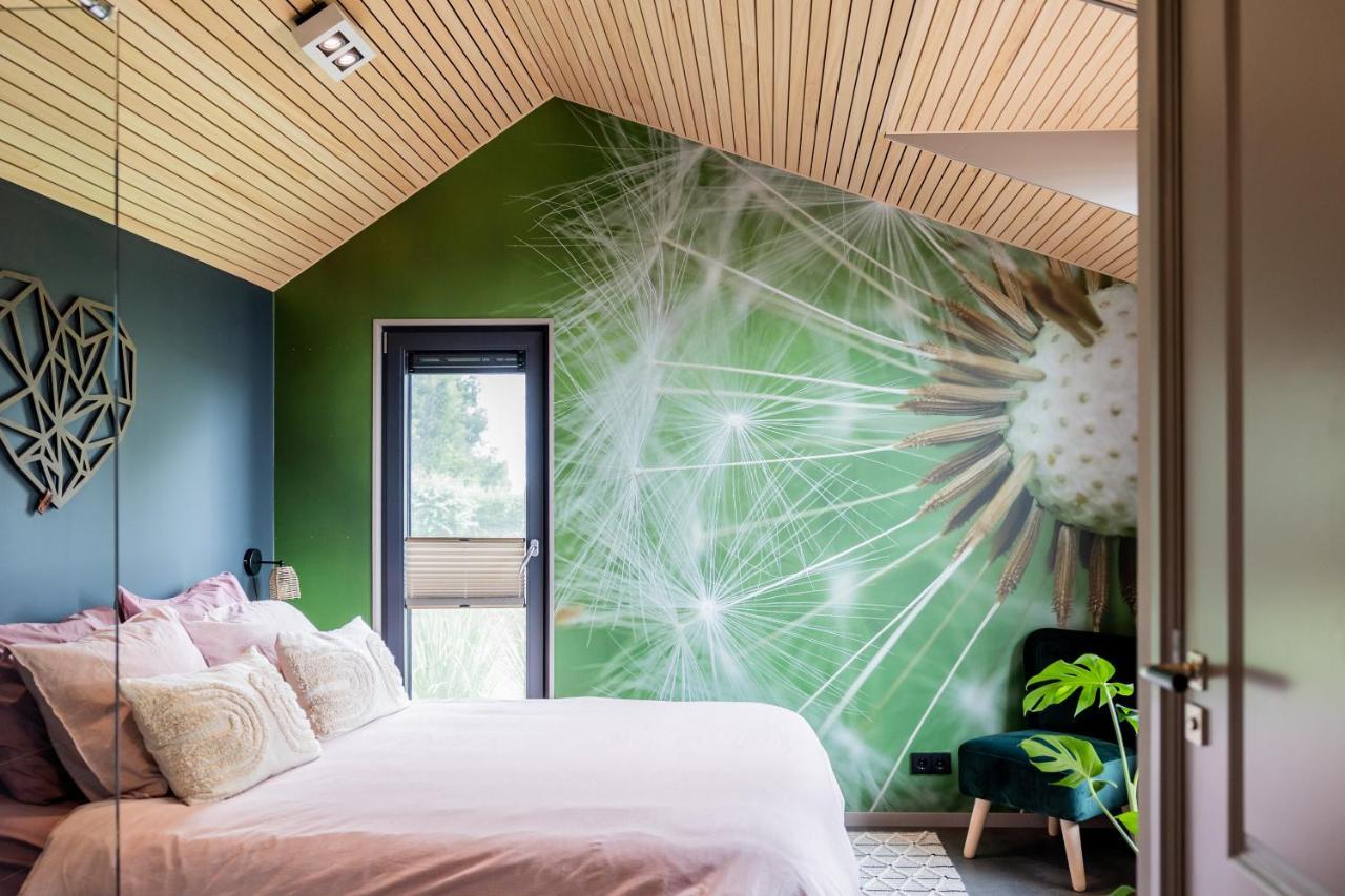 Bij De Genieterij Luxe Tiny Houses Koudum Ngoại thất bức ảnh